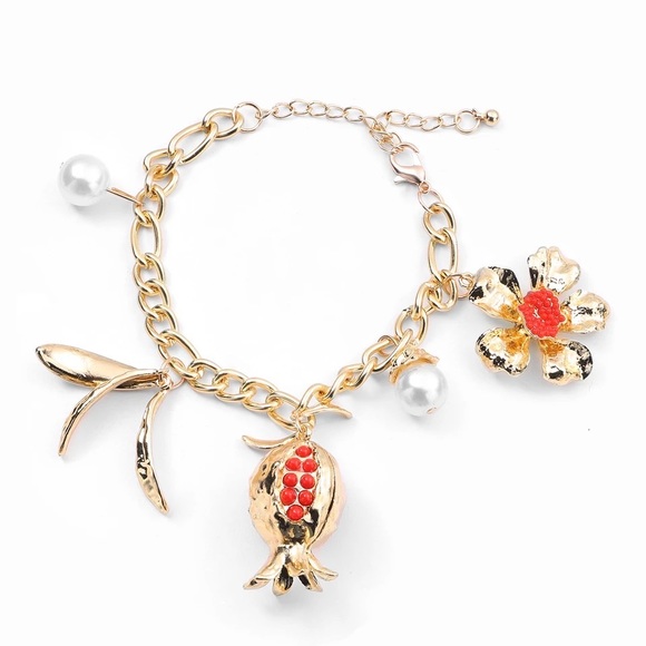 Zara Pomegranate Fruit Multi-Charm Chain Baroque Pearls Beads Bracelet - Picture 5 of 16